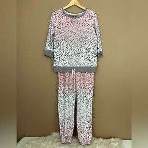 {Simply Vera Vera Wang} Ombre Animal Print Loungewear Pajama Jogger Set - Small
